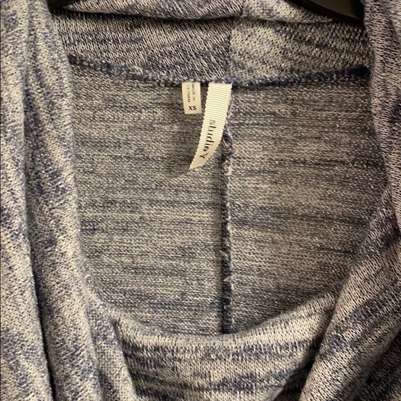 Cowl Neck short sleeve sweater - Picture 2 of 4